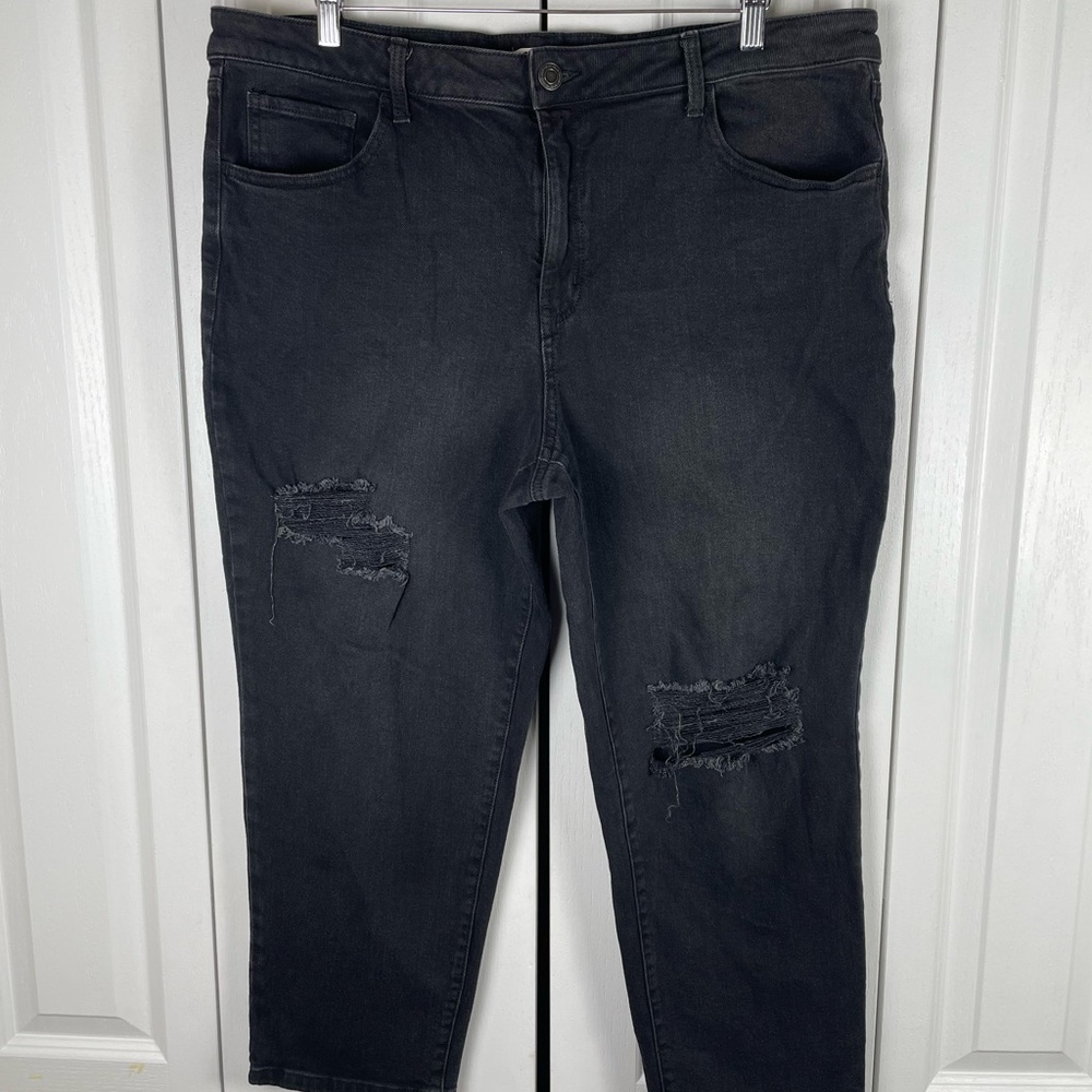 SO High Rise Straight Leg Cropped Jeans Women’s Plus Size 20 | 38W Black Grunge - Picture 2 of 13